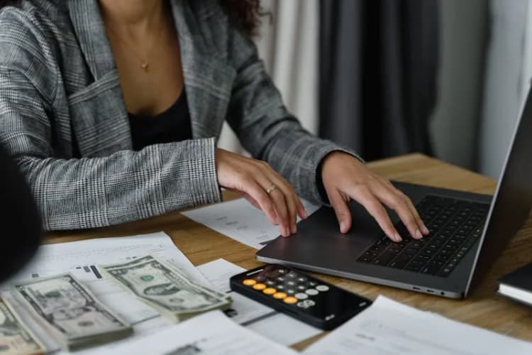 Filing tax returns through the ZATCA portal in Saudi Arabia